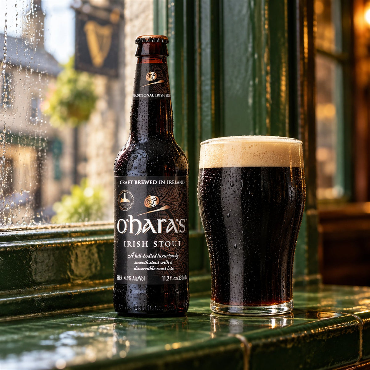 O'hara's Irish Stout: bebida servida en vaso junto a su envase