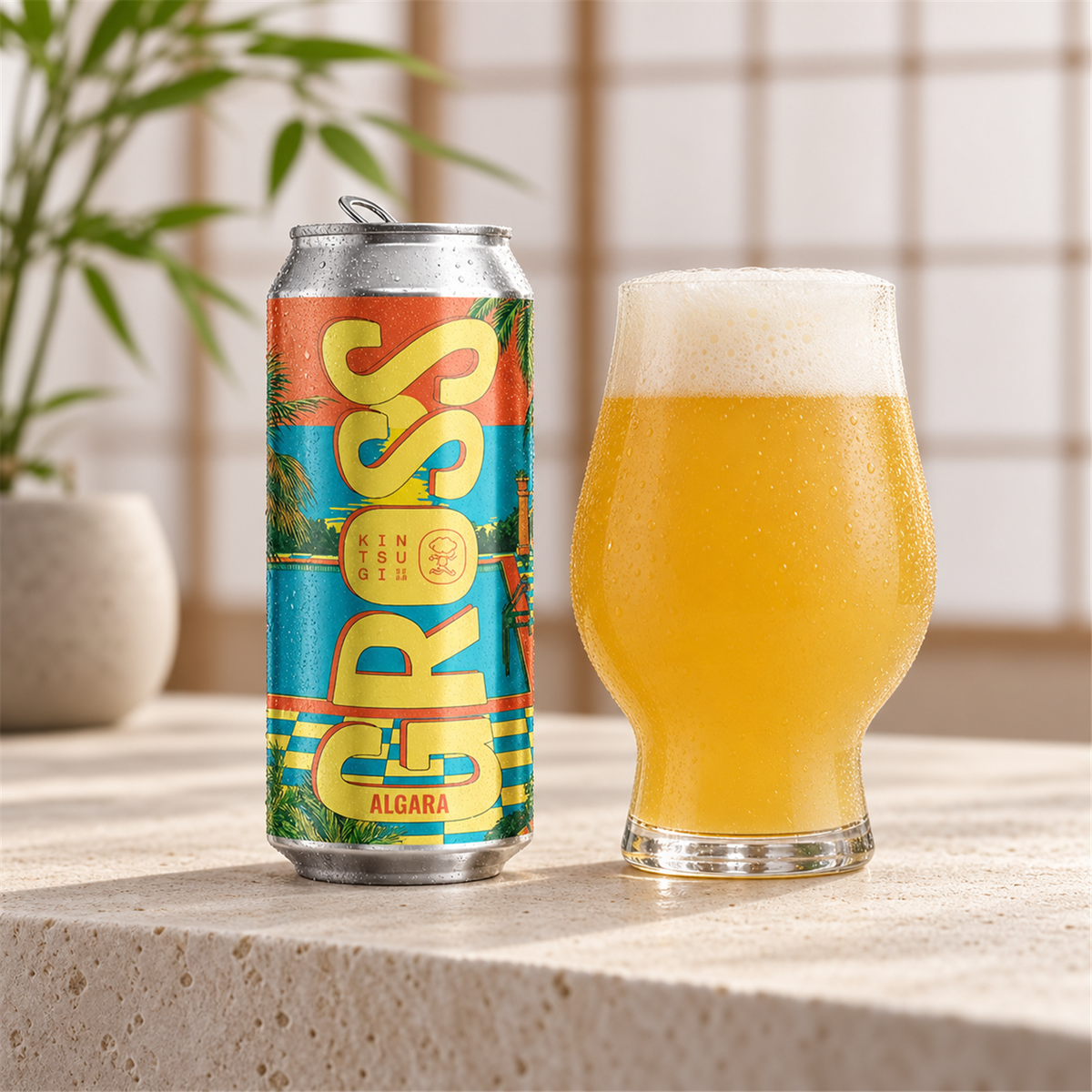 GROSS Algara: bebida servida en vaso junto a su envase