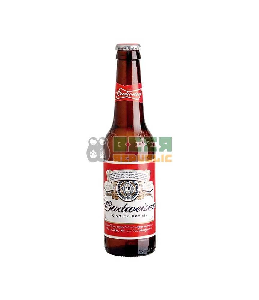 Budweiser de 33cl de estilo Lager con un 5% de alcohol.