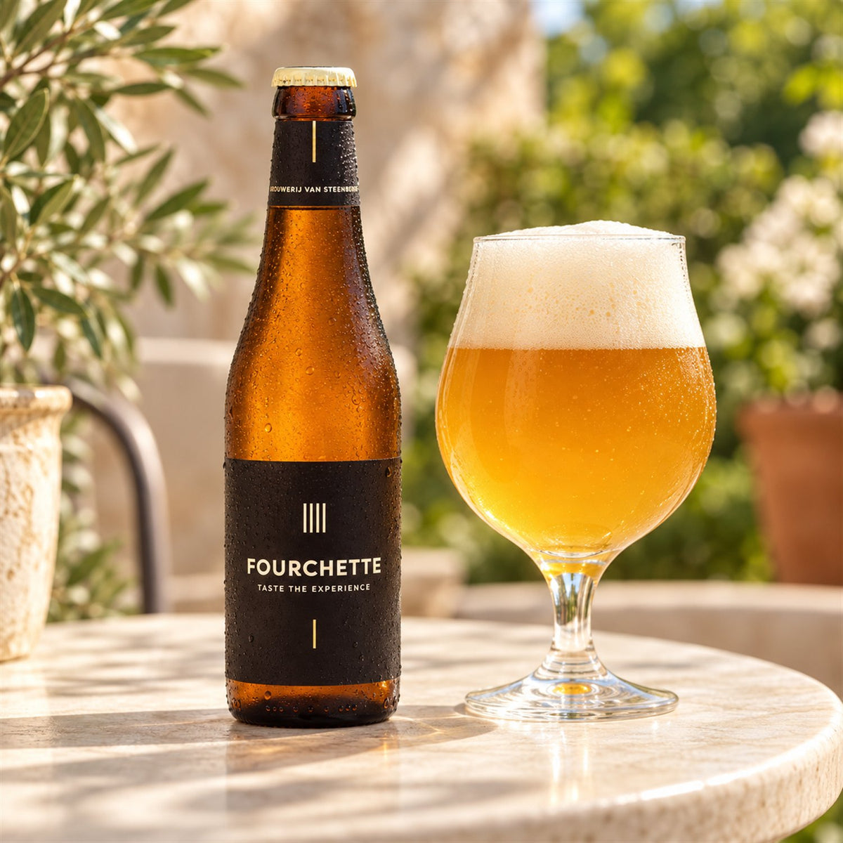 Fourchette: bebida servida en vaso junto a su envase
