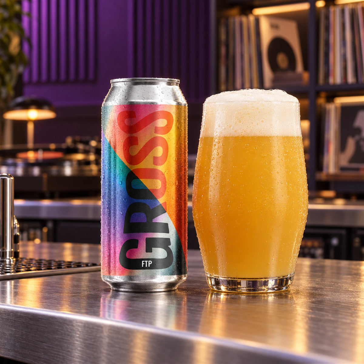 GROSS FTP: bebida servida en vaso junto a su envase
