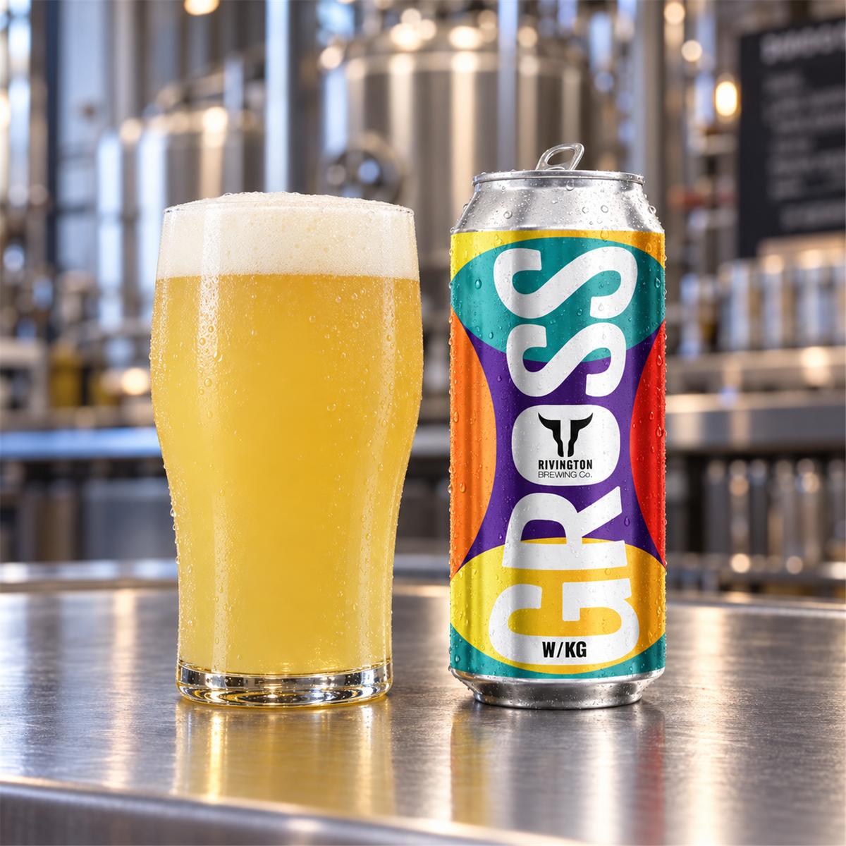 GROSS W/KG: bebida servida en vaso junto a su envase